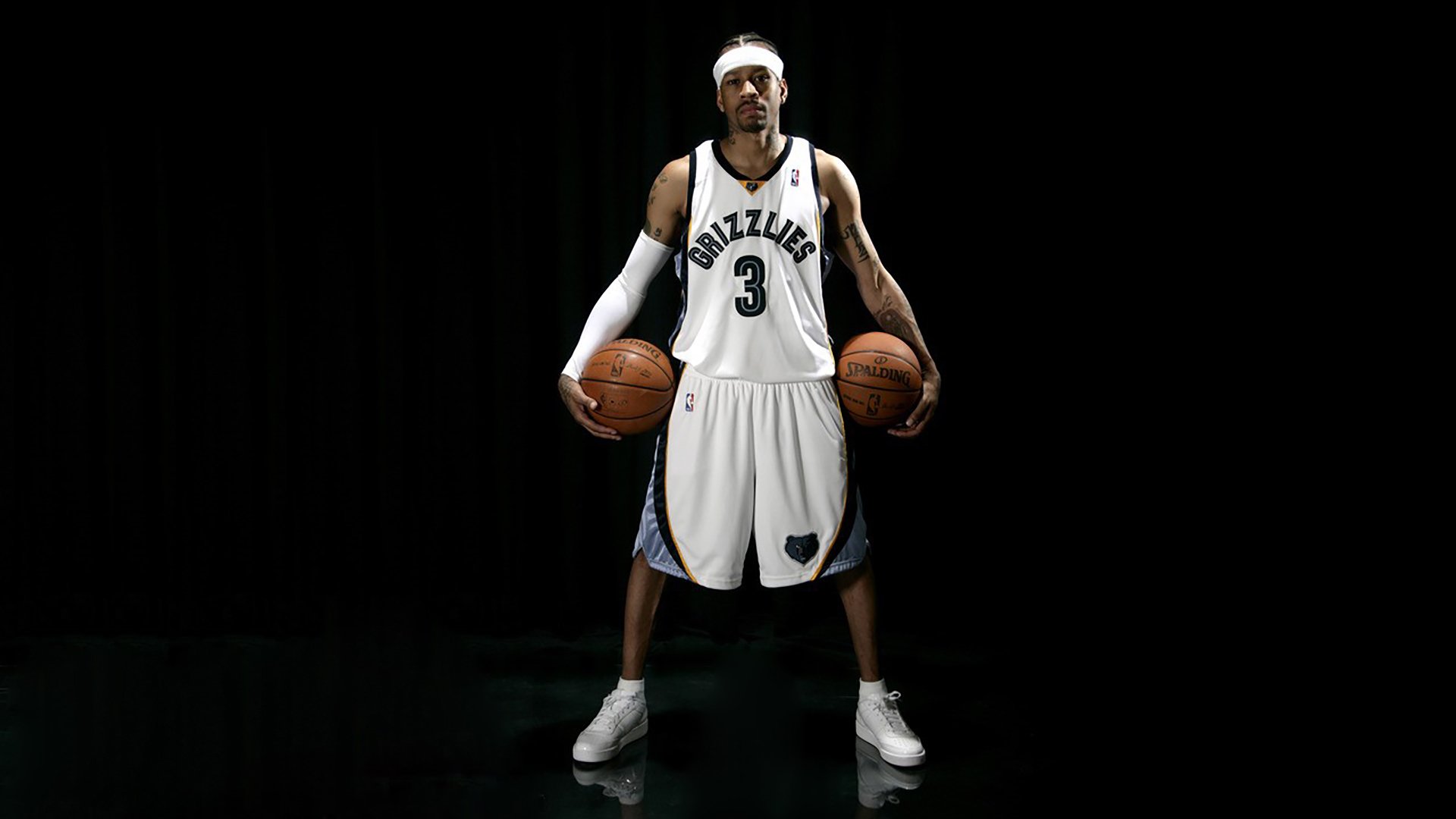 黄蜂小前锋加入新商业项目引发热议，小黄蜂球员